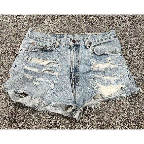 Vintage Levi’s Cut Off Denim Jeans Size 31 Distressed - Picture 1 of 5